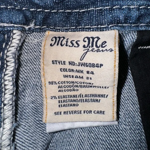 Miss Me Jeans - Picture 6 of 6